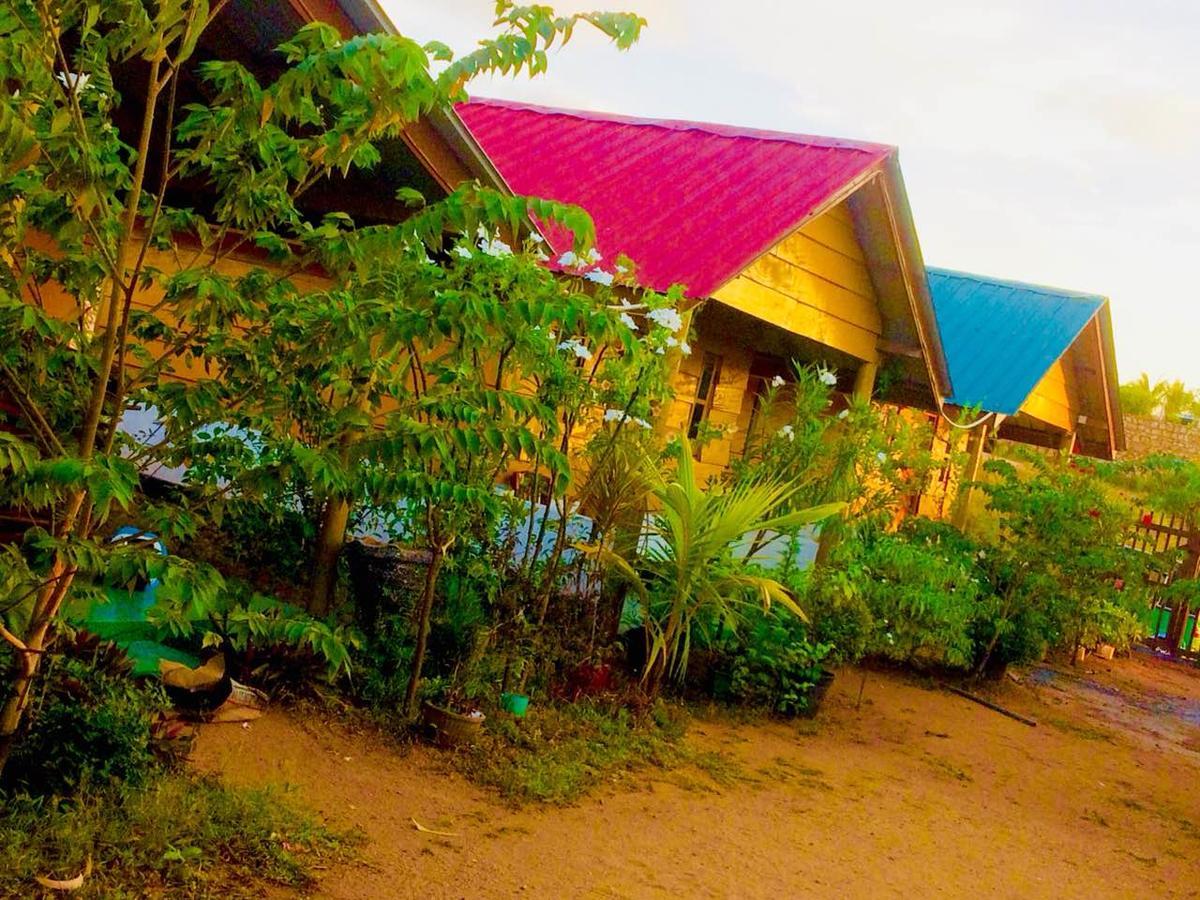 Sunntop Cabana Trincomalee Exteriör bild